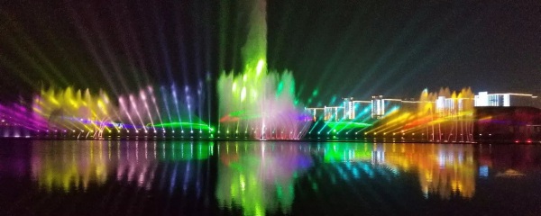 水舞燈光秀在城市中的作用